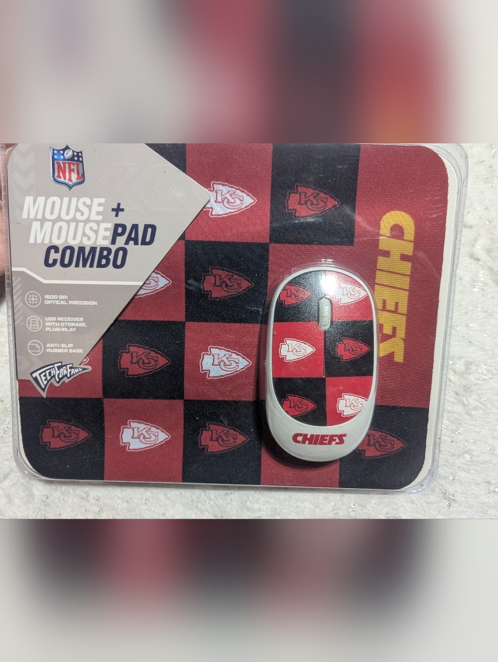 Kansas City Chiefs Wireless Mouse & Mousepad Combo NFL Tech For Fans New